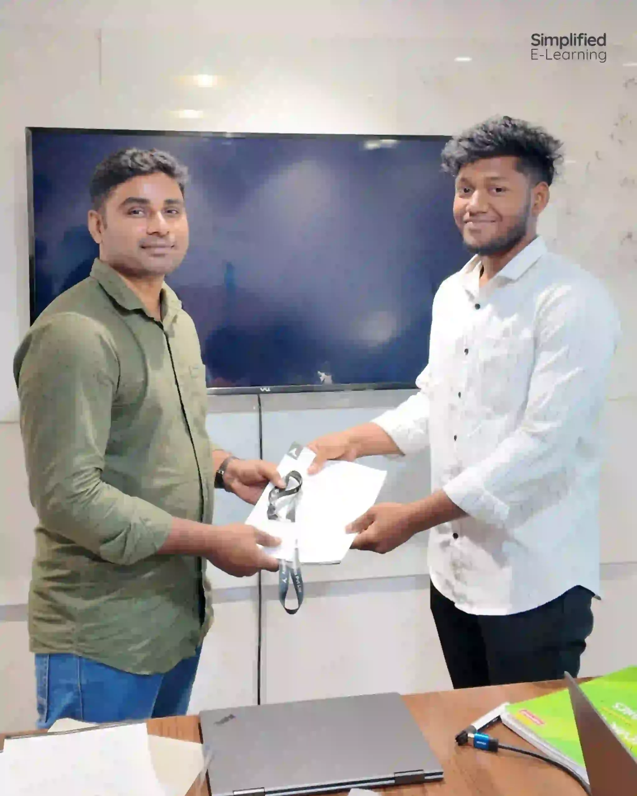 certificate phone with candidates 3